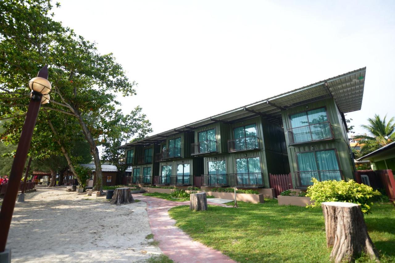 Delta Chenang Resort Pantai Cenang  Buitenkant foto