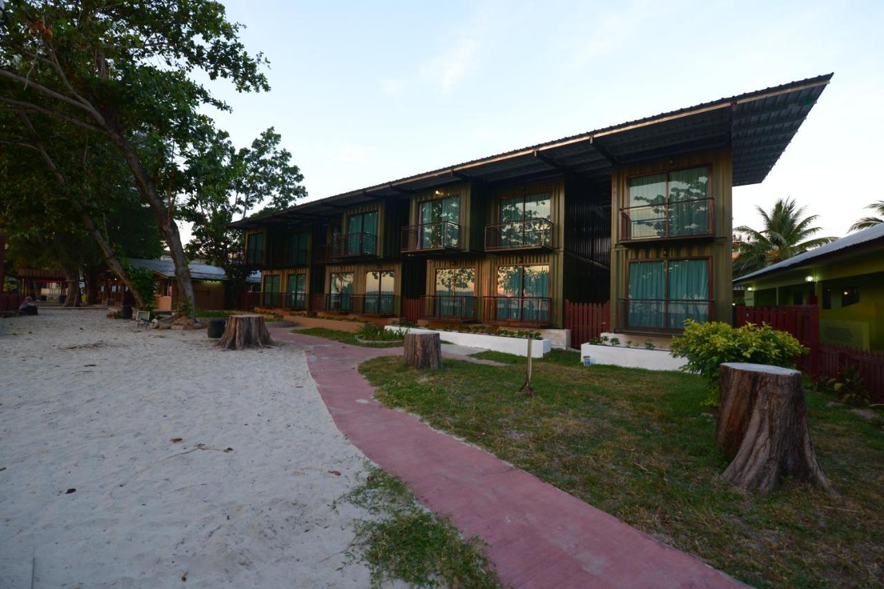 Delta Chenang Resort Pantai Cenang  Buitenkant foto
